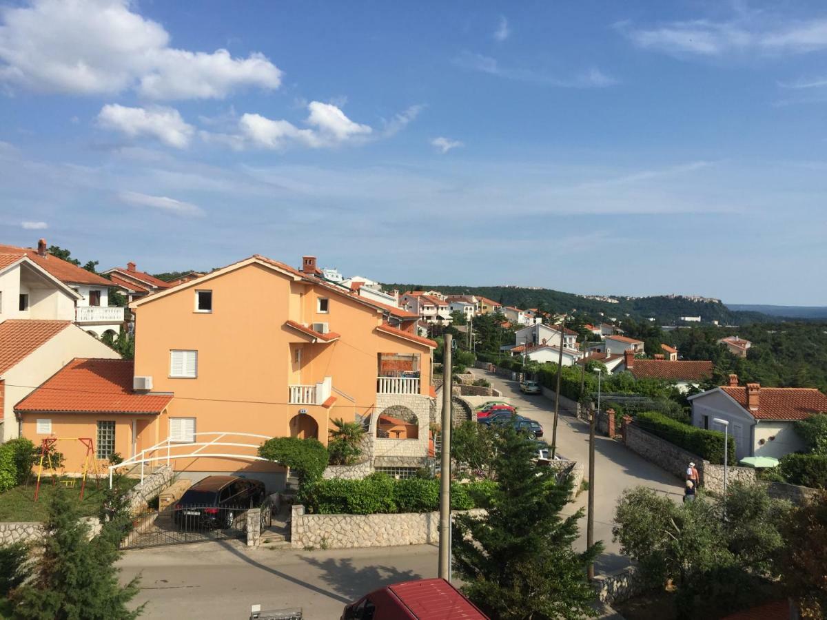 Apartman Lana Appartement Omišalj Buitenkant foto